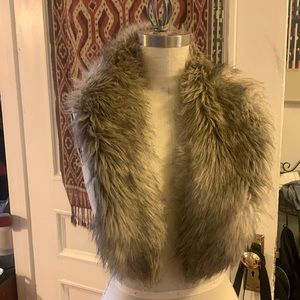 H&M faux fur stoal